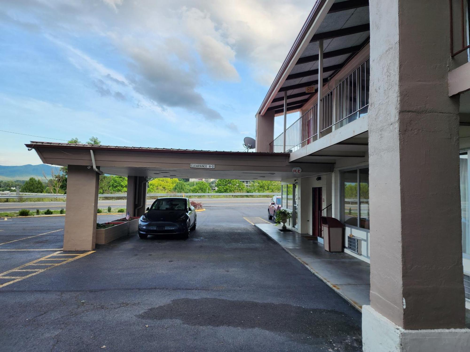 Econo Lodge Wytheville I-77 & I-81 Dış mekan fotoğraf