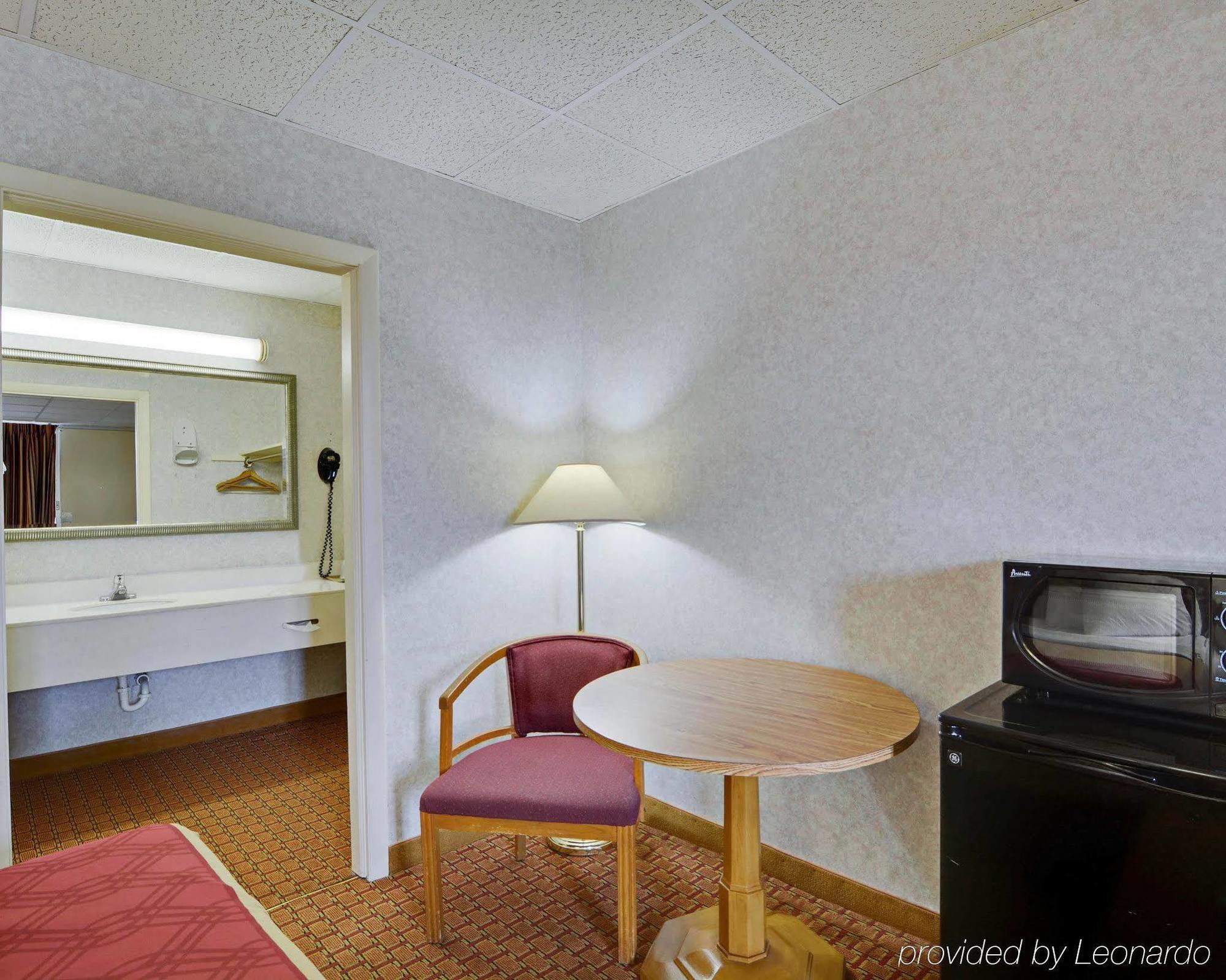 Econo Lodge Wytheville I-77 & I-81 Dış mekan fotoğraf